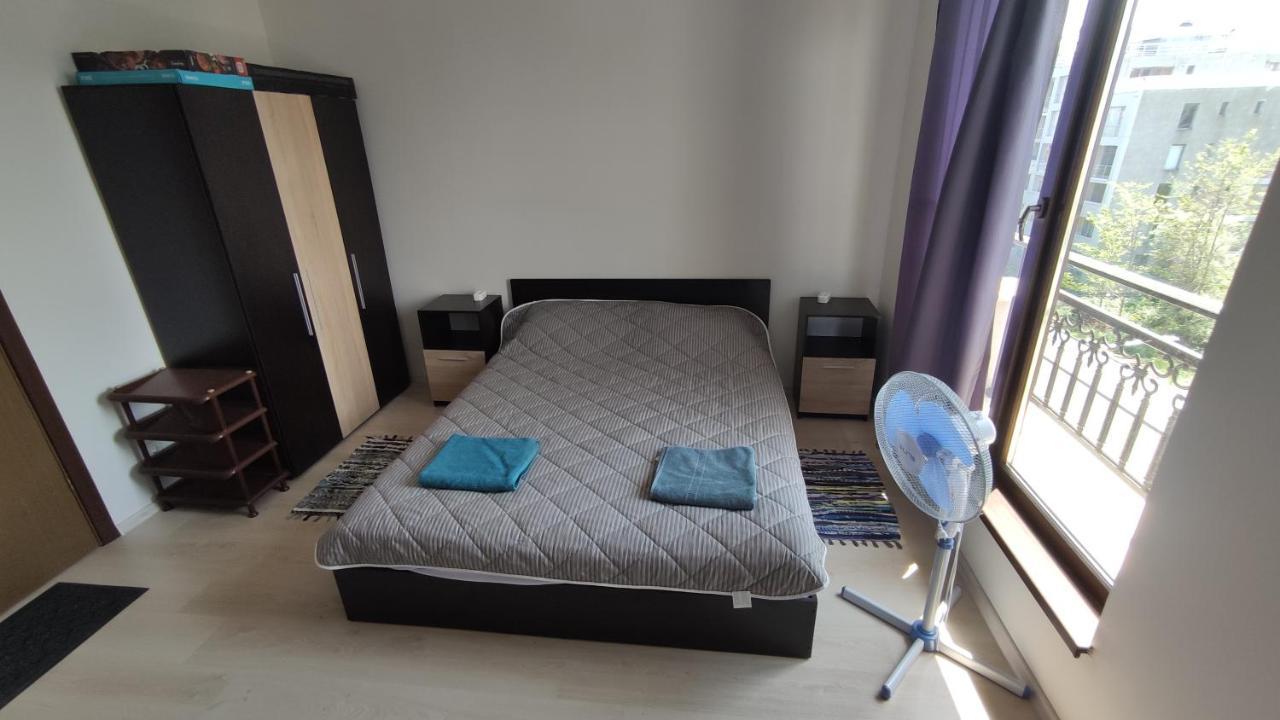 U-Dacha 45 Apartment Pantai Sunny Luaran gambar
